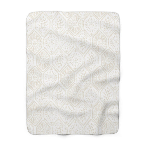 Cozy Sherpa Fleece Blanket - Soft Decorative Throw for Winter, Perfect Gift, Home Décor, Wedding Present, Cozy Nights